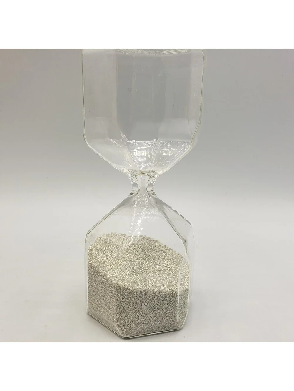 Ikea Tillsyn Geometric Shape Hourglass White Beads Timer 90 Second